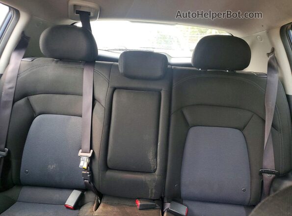 KNDPBCACXG7821255 2016 KIA SPORTAGE Blue Rear seats view