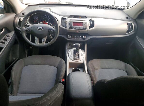 KNDPBCACXG7821255 2016 KIA SPORTAGE Blue Dashboard view