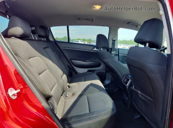 KNDPM3AC0H7298467 2017 KIA SPORTAGE Red Rear interior view