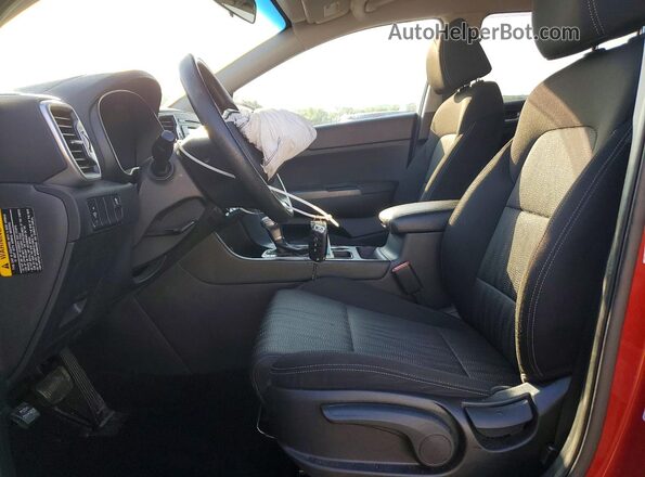 KNDPM3AC0K7598663 2019 KIA SPORTAGE Red Front interior view