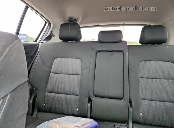 KNDPM3AC1H7156614 2017 KIA SPORTAGE Silver Vista de los asientos traseros