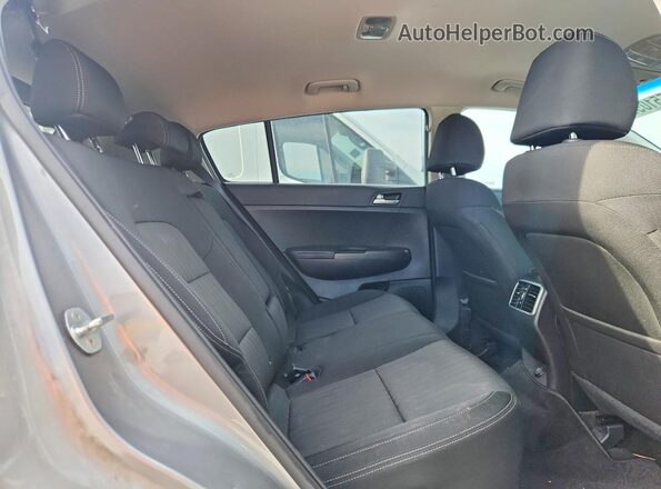 KNDPM3AC1M7919953 2021 KIA SPORTAGE Gray Rear interior view