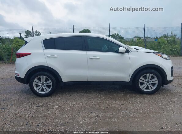 KNDPM3AC2H7148604 2017 KIA SPORTAGE Белый Вид задней части салона