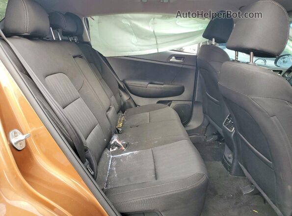 KNDPM3AC2L7795173 2020 KIA SPORTAGE Orange Rear interior view
