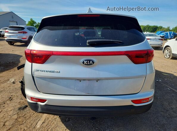 KNDPM3AC3J7480685 2018 KIA SPORTAGE Серебряный Вид сзади
