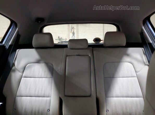 KNDPM3AC3L7816807 2020 KIA SPORTAGE Blue Rear seats view