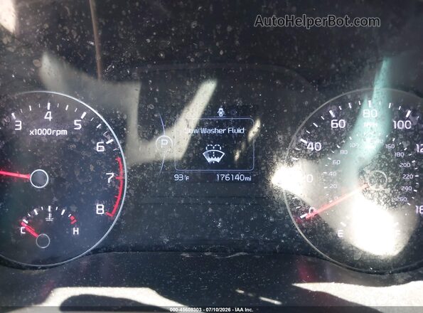 KNDPM3AC4J7423864 2018 KIA SPORTAGE Gray Հետևի նստատեղերի տեսք