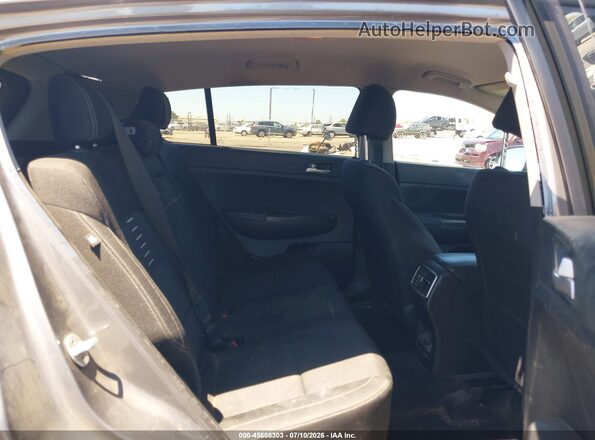 KNDPM3AC4J7423864 2018 KIA SPORTAGE Gray VIN կոդի պիտակի տեսք