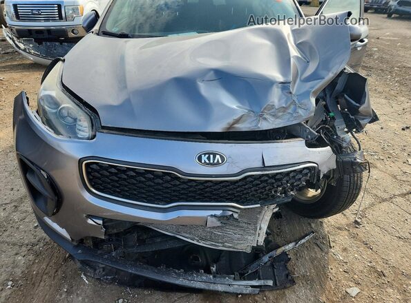 KNDPM3AC4K7495813 2019 KIA SPORTAGE Silver Вид задньої частини салону