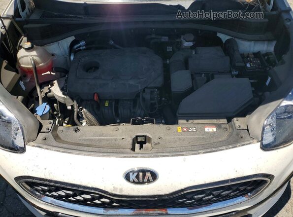 KNDPM3AC4N7000594 2022 KIA SPORTAGE White Rear interior view