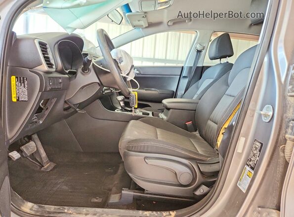 KNDPM3AC5K7561530 2019 KIA SPORTAGE Silver Սալոնի դիմացի տեսք