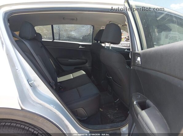KNDPM3AC5L7635966 2020 KIA SPORTAGE Silver Widok naklejki z numerem VIN