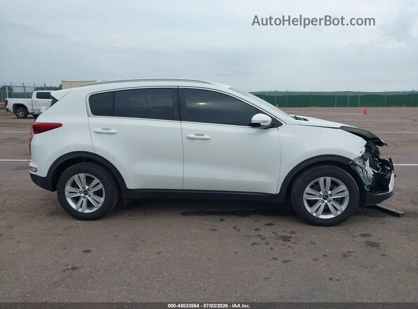 KNDPM3AC7J7478812 2018 KIA SPORTAGE White Widok wnętrza 360 stopni