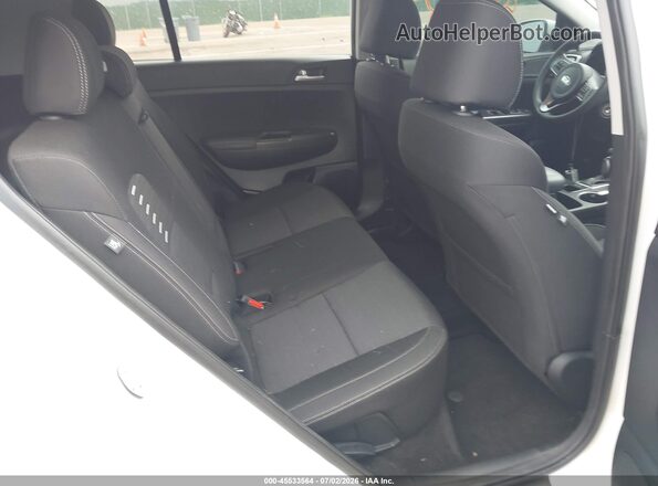 KNDPM3AC7J7478812 2018 KIA SPORTAGE White Widok naklejki z numerem VIN