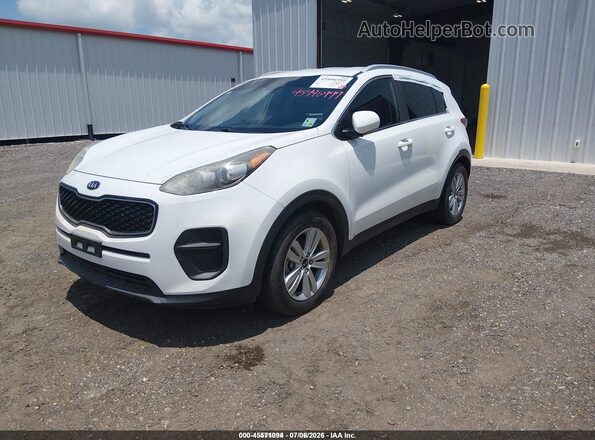 KNDPM3AC7J7490328 2018 KIA SPORTAGE White Front left