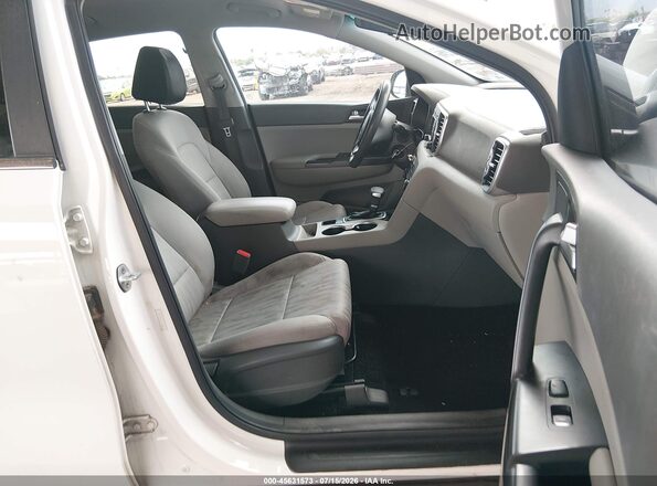 KNDPM3AC7K7550125 2019 KIA SPORTAGE White Vista interior delantera