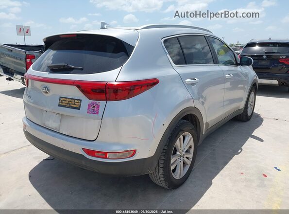 KNDPM3AC8J7329731 2018 KIA SPORTAGE Silver Trasero derecho