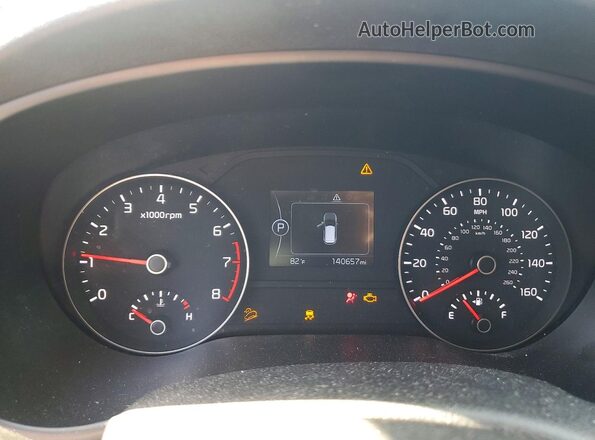 KNDPM3AC8J7467673 2018 KIA SPORTAGE White Սարքավորումների վահանակի տեսք