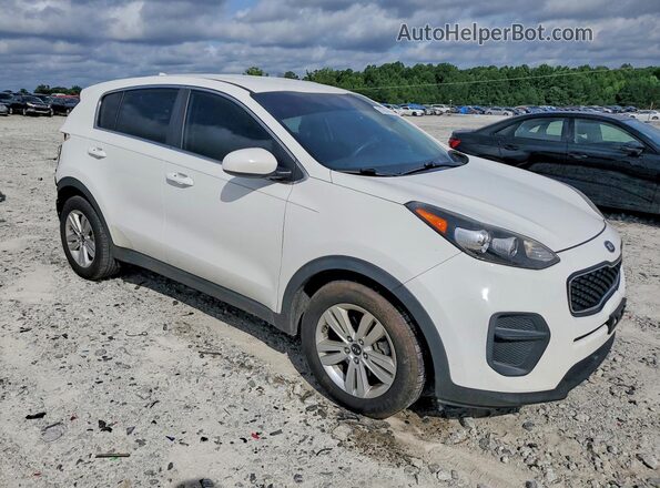 KNDPM3AC8J7470797 2018 KIA SPORTAGE Белый Передняя правая четверть