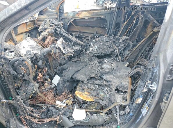 KNDPM3AC8J7471383 2018 KIA SPORTAGE Серый Вид салона спереди