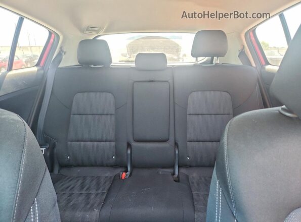KNDPM3AC8K7563675 2019 KIA SPORTAGE Red Widok tylnych siedzeń