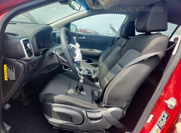 KNDPM3AC8L7807858 2020 KIA SPORTAGE Red Widok wnętrza z przodu