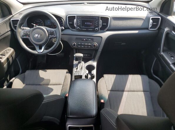 KNDPM3AC9H7082780 2017 KIA SPORTAGE Silver Widok deski rozdzielczej