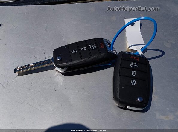 KNDPM3AC9H7226232 2017 KIA SPORTAGE Silver Вид панелі приладів