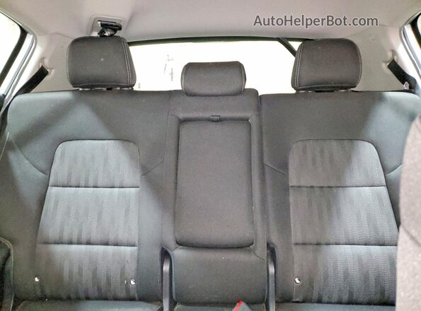 KNDPM3AC9K7520771 2019 KIA SPORTAGE Silver უკანა სავარძლების ხედი