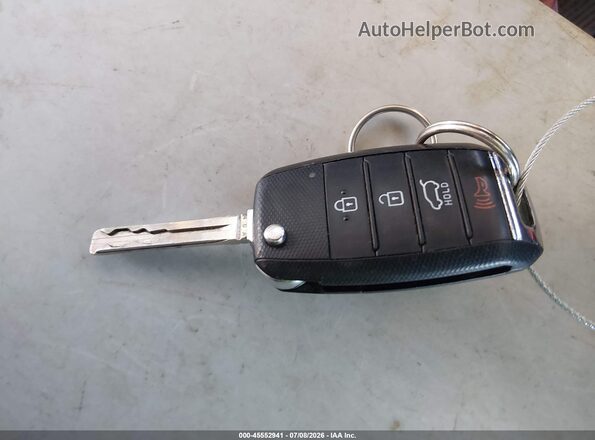 KNDPM3AC9L7801762 2020 KIA SPORTAGE Silver Widok deski rozdzielczej