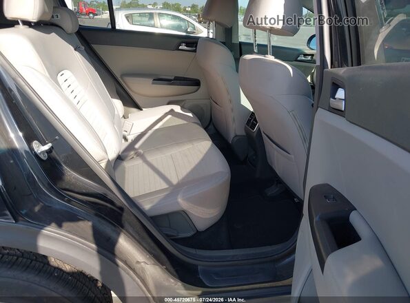 KNDPM3ACXH7032695 2017 KIA SPORTAGE Black VIN კოდის სტიკერის ხედი