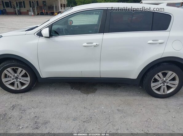 KNDPM3ACXH7159091 2017 KIA SPORTAGE White სალონის 360-გრადუსიანი ხედი