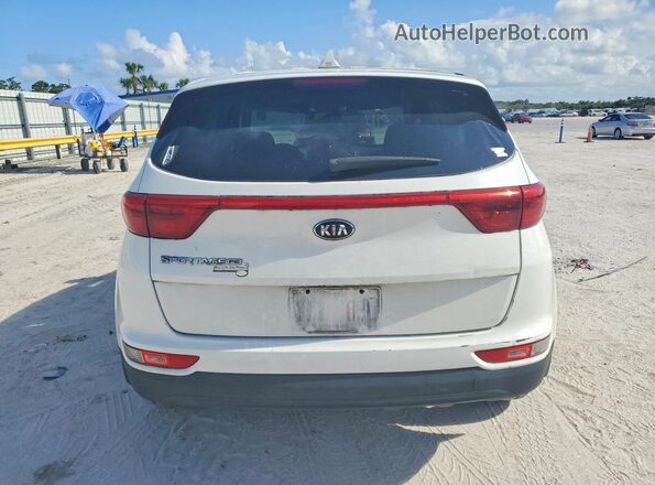 KNDPM3ACXH7214042 2017 KIA SPORTAGE White Widok z tyłu