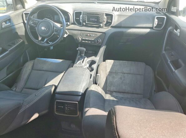 KNDPM3ACXH7214042 2017 KIA SPORTAGE White Widok deski rozdzielczej