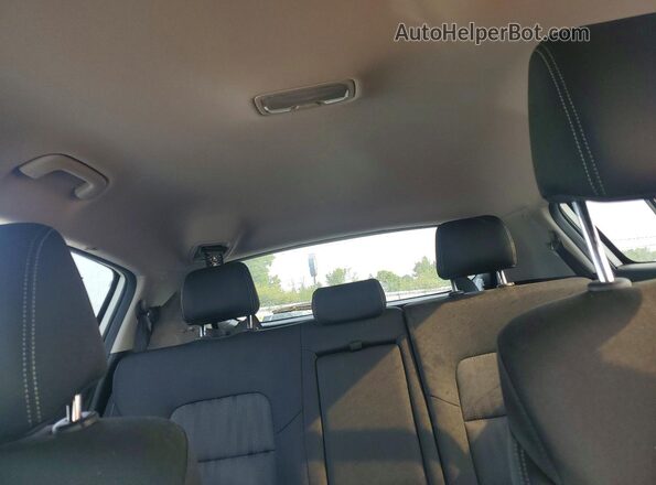 KNDPM3ACXH7217569 2017 KIA SPORTAGE Белый Вид задних сидений