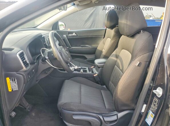 KNDPMCAC0H7119666 2017 KIA SPORTAGE Black Widok wnętrza z przodu