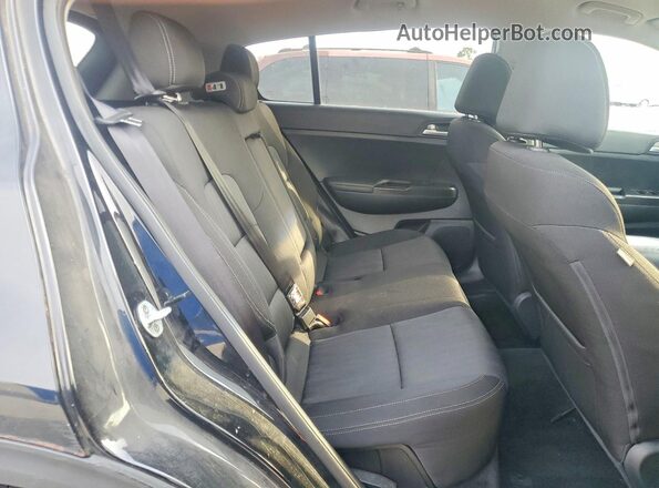 KNDPMCAC0H7119666 2017 KIA SPORTAGE Black Widok wnętrza z tyłu