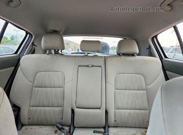 KNDPMCAC0H7145250 2017 KIA SPORTAGE Gray Հետևի նստատեղերի տեսք
