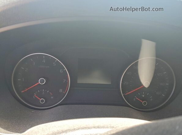 KNDPMCAC0L7740592 2020 KIA SPORTAGE Silver Instrument cluster view