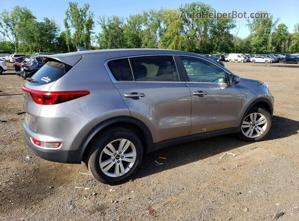 KNDPMCAC1J7365048 2018 KIA SPORTAGE Серый Задняя правая четверть