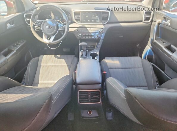 KNDPMCAC1M7932394 2021 KIA SPORTAGE Red Vista del salpicadero