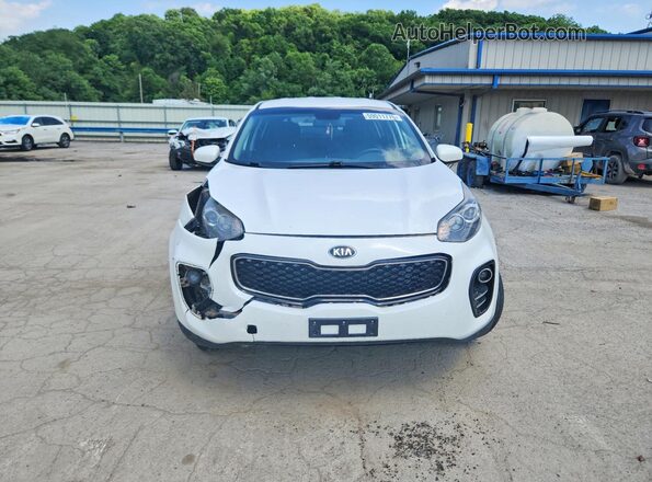 KNDPMCAC2H7091028 2017 KIA SPORTAGE Silver Widok z przodu