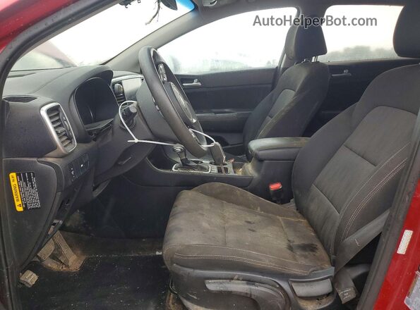 KNDPMCAC2M7921954 2021 KIA SPORTAGE Красный Вид салона спереди