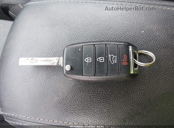 KNDPMCAC3H7033008 2017 KIA SPORTAGE Blue წინა პანელის ხედი