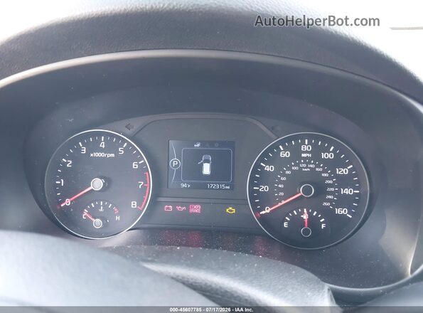 KNDPMCAC3H7170062 2017 KIA SPORTAGE Black Vista de los asientos traseros
