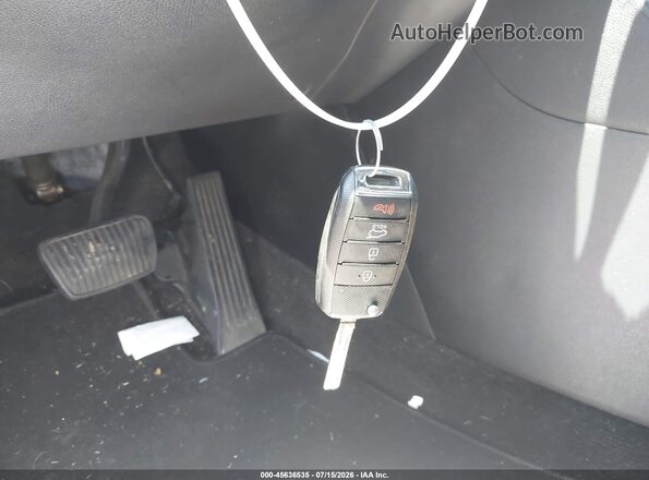 KNDPMCAC3H7235900 2017 KIA SPORTAGE Gray Vista del salpicadero