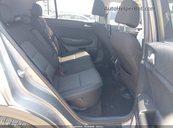 KNDPMCAC3H7235900 2017 KIA SPORTAGE Gray Vista de la etiqueta del VIN