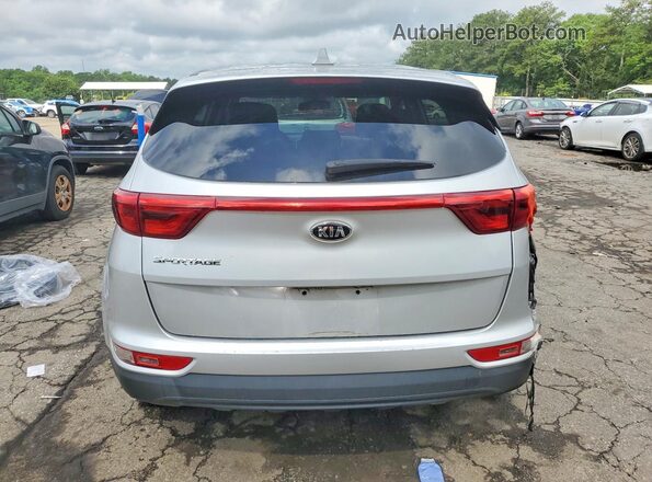 KNDPMCAC3J7346548 2018 KIA SPORTAGE Silver Widok z tyłu