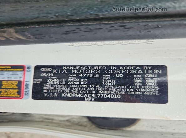 KNDPMCAC3L7704010 2020 KIA SPORTAGE White VIN կոդի պիտակի տեսք
