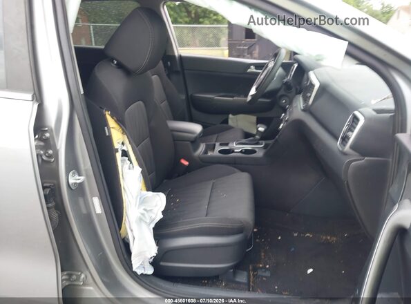 KNDPMCAC3L7767415 2020 KIA SPORTAGE Silver Vista interior delantera